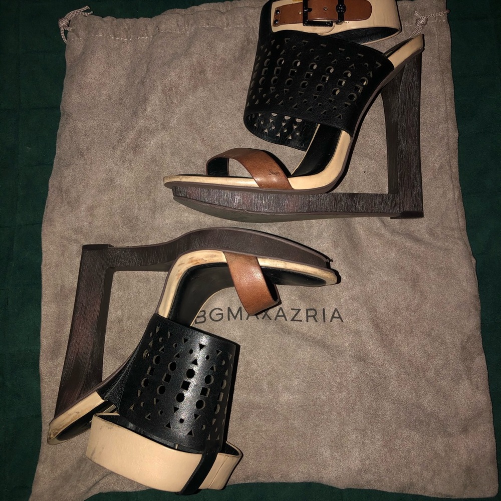 BCBGMAXAZRIA Meteur Cutout Wooden-Wedge Sandals